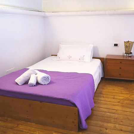 B&B Taranto Bagian luar foto